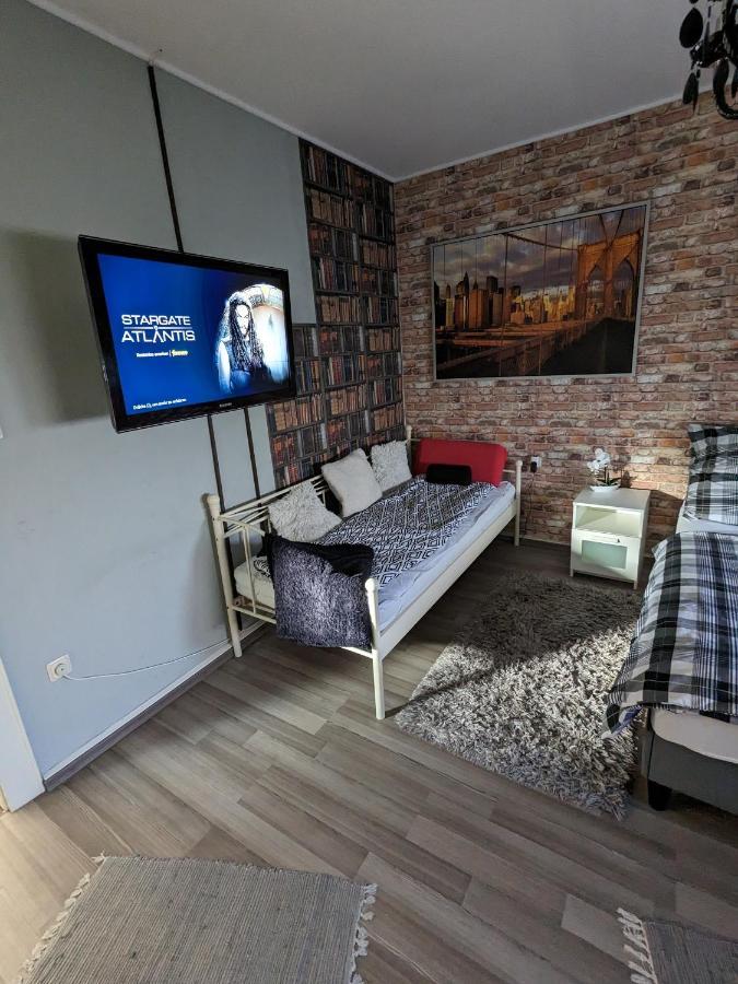 Ferienwohnung Apartment Wilhelmshaven Inselviertel In Bester Lage - Selbstaendiger Check In Moeglich Bagian luar foto